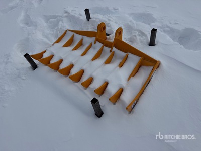 2026 GIYI 44 in مشط الحفارة - Fits Cat 305 (Unused)