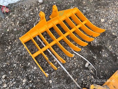 2026 GIYI 45 in Excavator Rake - Fits Cat 307 (Unused)