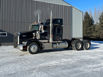 2014 Kenworth T800 6x4 T/A Slaapcabine Trekker