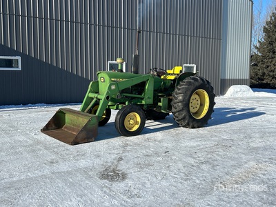 1975 John Deere 2130 2WD tractor