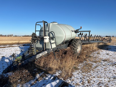 2001 Flexi-Coil 67XL 110 ft رشاشة من نوع السحب