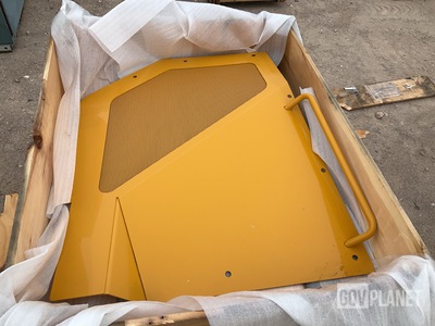 (3) John Deere AT302117 Side Shields