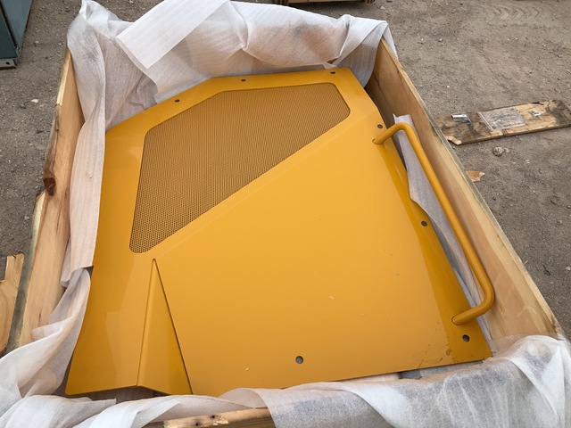 (3) John Deere AT302117 Side Shields