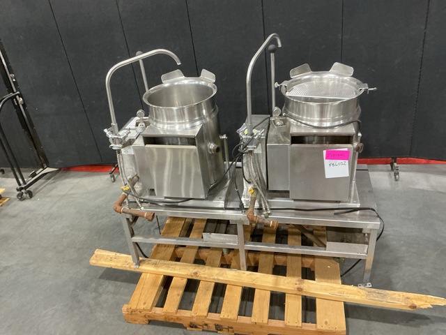 (2) Cleveland Kettles