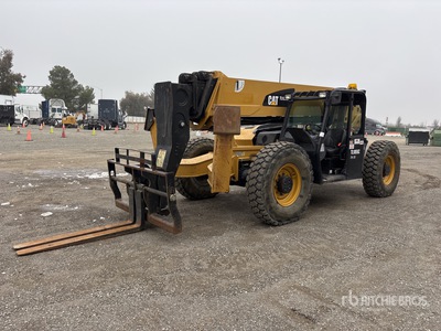 2014 Cat TL1055 Telehandler