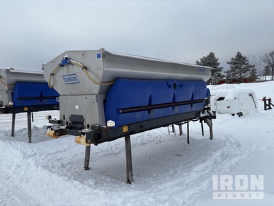 2012 Schmidt VCLN-490 Hydraulic Salt Spreader