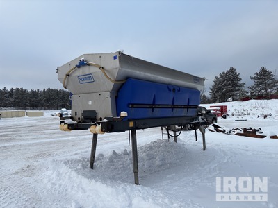 2012 Schmidt VCLN-490 Hydraulic Salt Spreader