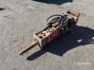 16 in Hydraulic Breaker