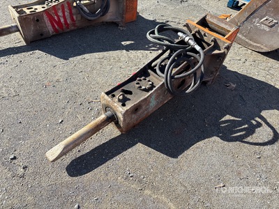 18 in Hydraulic Breaker