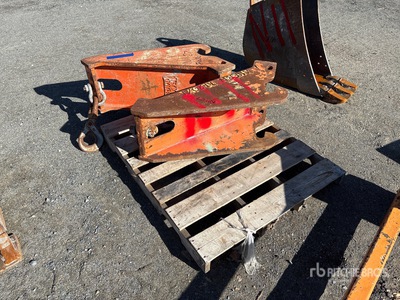 Quantity of (2) Quick Coupler