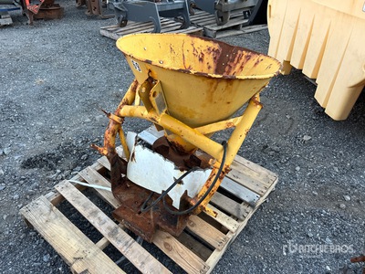 Bogballe FS110 Salzstreuer