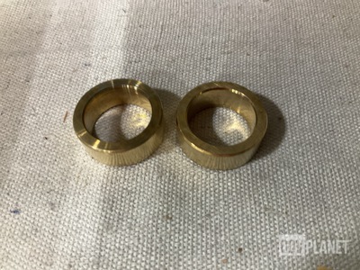 (137) Boeing 7-211411166-5 Sleeve Bushings
