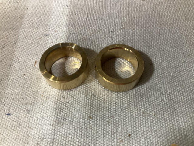(137) Boeing 7-211411166-5 Sleeve Bushings