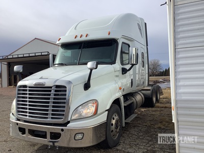 2019 Freightliner Cascadia 125 T/A Sleeper Truck Tractor