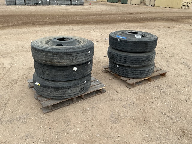 (6) Michelin 11R22.5 Tires w/Wheels
