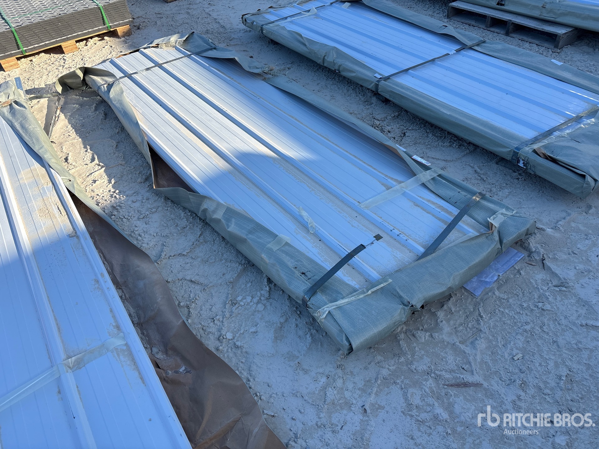 2026 SKLP SK-XH50 10 ft Corrugated Tin Siding (Unused)