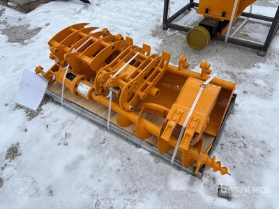 Quantity of (8) 2026 GIYI VCA-8 Excavator Attachments - Fits Cat 301 (Unused)