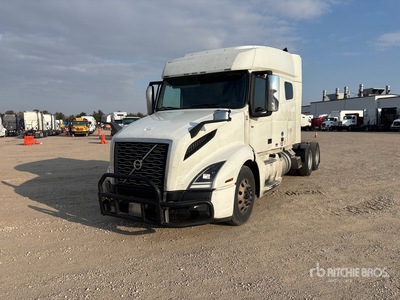 2020 Volvo VNL760 6x4 T/A Sleeper Truck Tractor