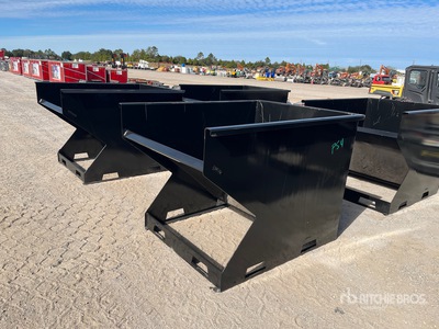 2025 Kit Containers 2YFT-SST Skid Steer Dump Hopper