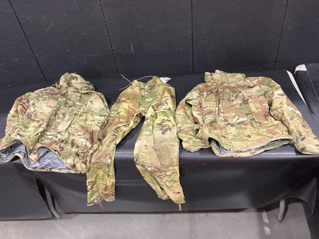 (115) Wet Weather Jackets, (35) Wet Weather Trousers & (1) Extreme Cold Trouser