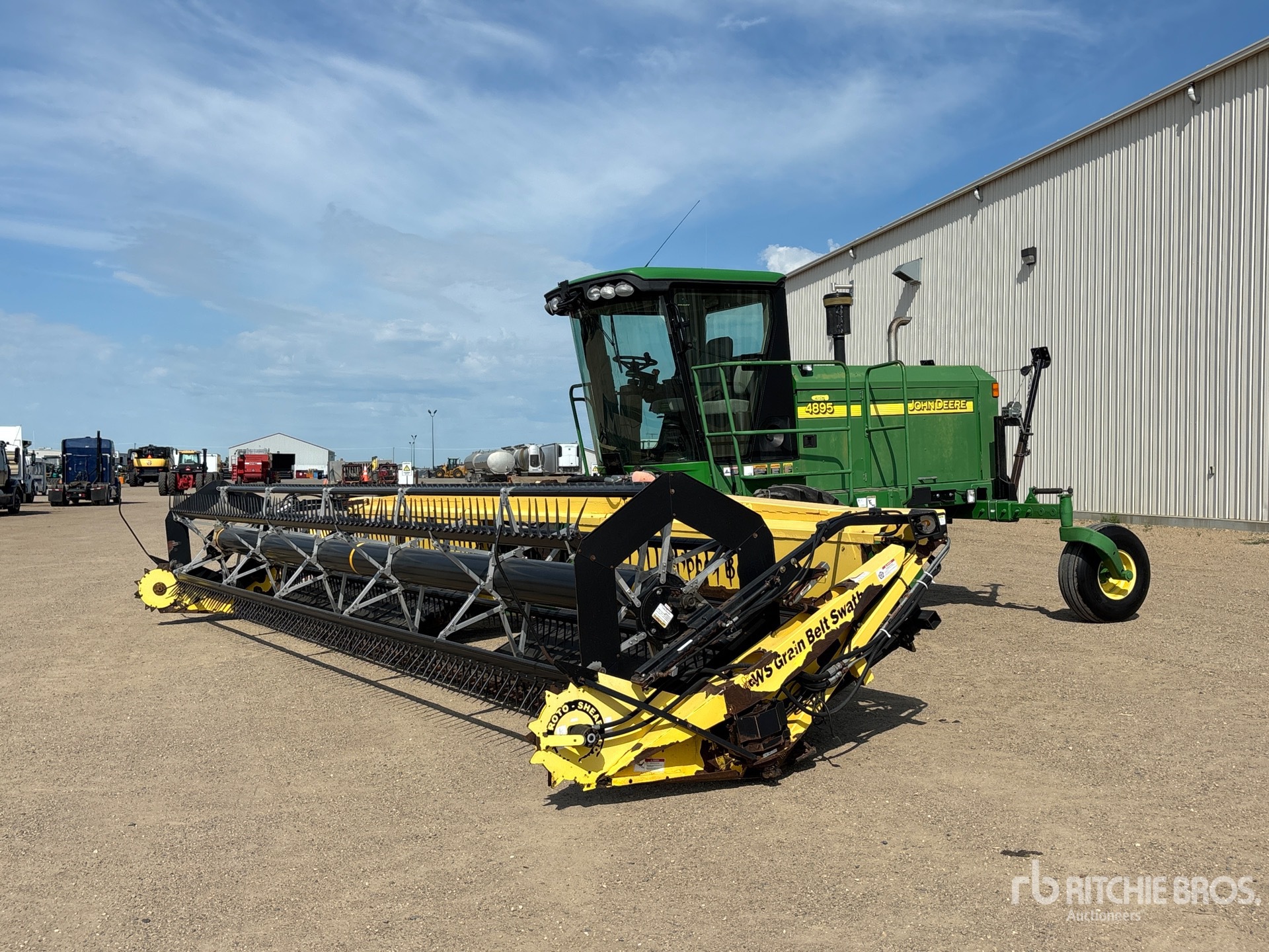 2009 John Deere 4895 30 ft Swather Windrower