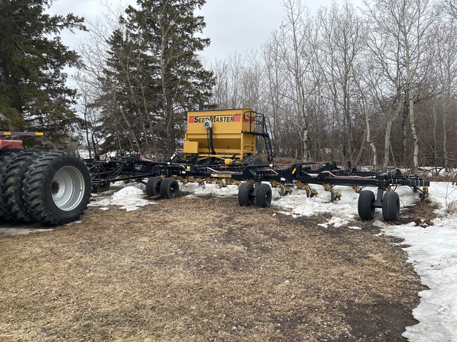 SeedMaster 7012 70 ft Air Drill SeedMaster 7012 70 ft Air Drill