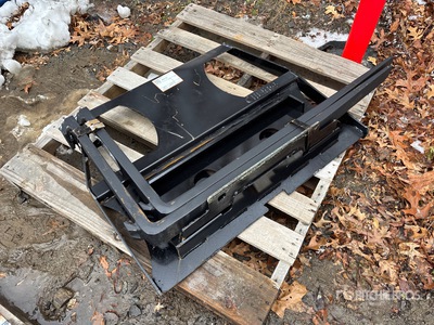 2025 Kit Containers MUFF-36-42 42 in Mini Horquillas para minicargadora (Unused)