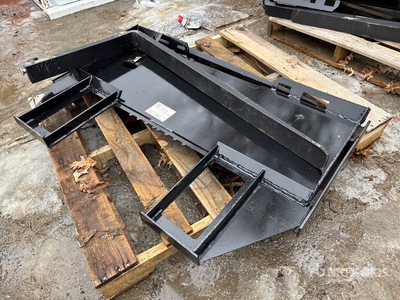 2025 Kit Containers QT-45-FF-42 42 in Horquillas para minicargadora (Unused)