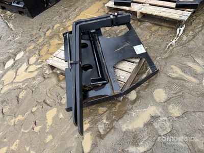 2025 Kit Containers MUFF-36-42 42 in Mini Horquillas para minicargadora (Unused)