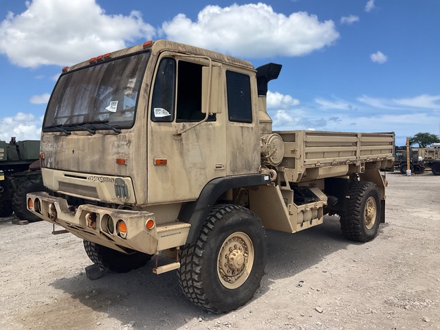2015 BAE Systems M1078A1 LMTV 4x4 Cargo Truck