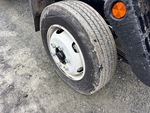 Underbody with Right Steer Tire