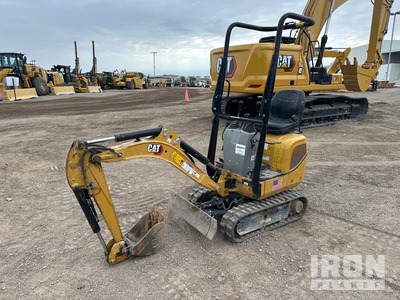 2023 Cat 300.9D Mini Excavadora