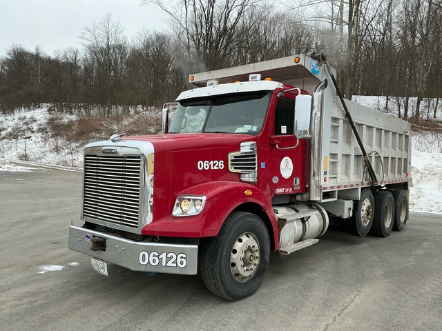 2020 Freightliner 122SD 8x4 Tri/A Dump Truck
