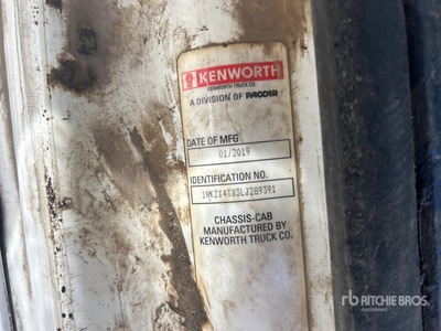 2020 Kenworth T880 12x4 Five Axle Dump Truck