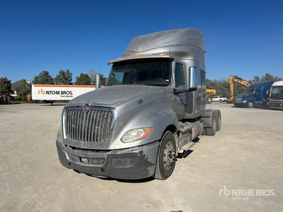 2018 International LT625 6x4 Sleeper Truck Tractor