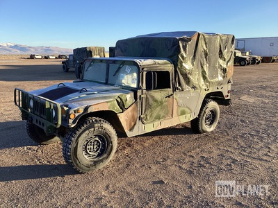 2006 AM General M1097R1 HMMWV 2 Door Soft Top w/Truck Body