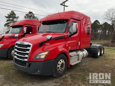 2019 Freightliner Cascadia 126 6x4 3- Achs Sattelzugmaschine mit Schlafkabine