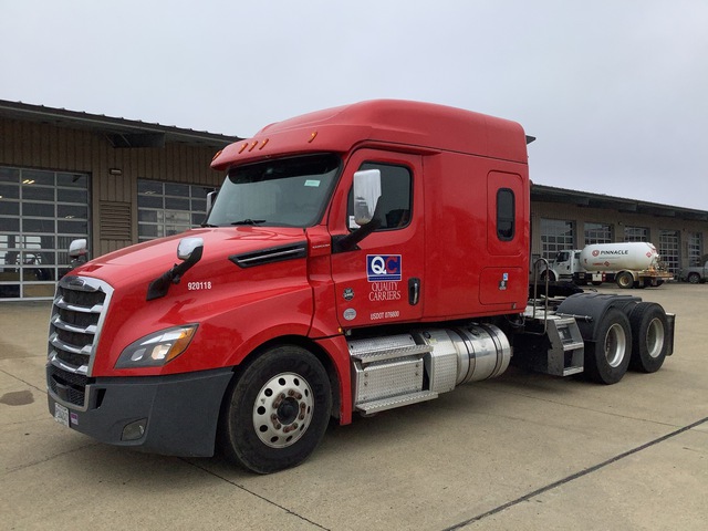 2020 Freightliner PT126SLP 6x4 T/A Sleeper Truck Tractor