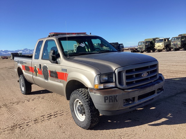 2004 Ford F-350 Super Duty XLT 4x4 Pickup 2004 Ford F-350 Super Duty XLT 4x4 Pickup