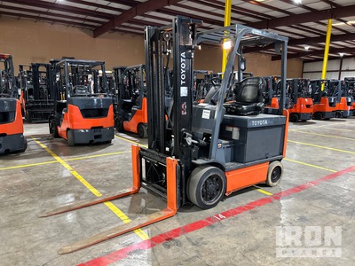 Toyota 8FBCU30 5490 lb Electric Forklift