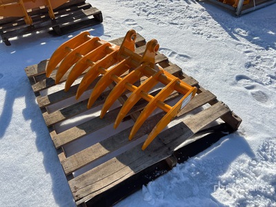 2026 GIYI 38 in pro fit to cat 303 Excavator Rake (Unused)