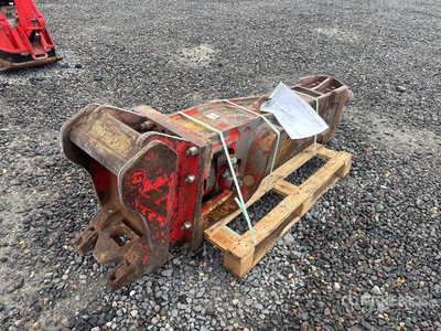 Quantity of Rental Equipment Divers