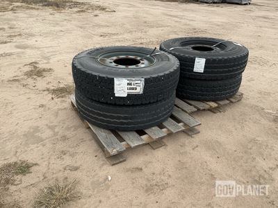 (4) Michelin 12R22.5 Tires w/Wheels