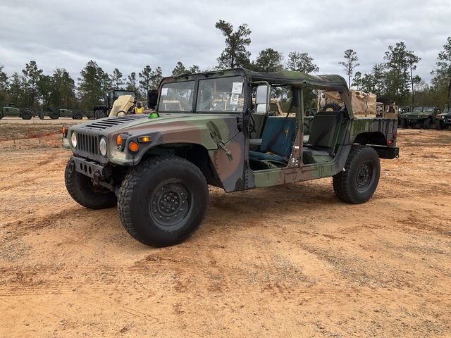 AM General M1097R1 HMMWV 4 Door Soft Top w/Truck Body
