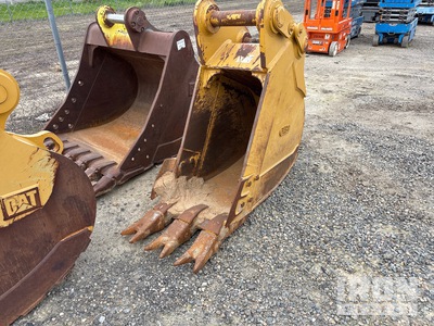 Fleco  24 in Digging Excavator Bucket