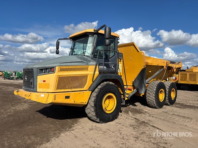 2019 John Deere 260E Articulated Dump Truck