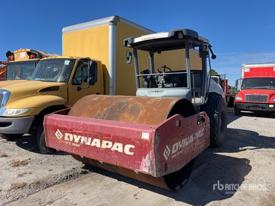 2020 Dynapac CA2500D Smooth Drum Compactor