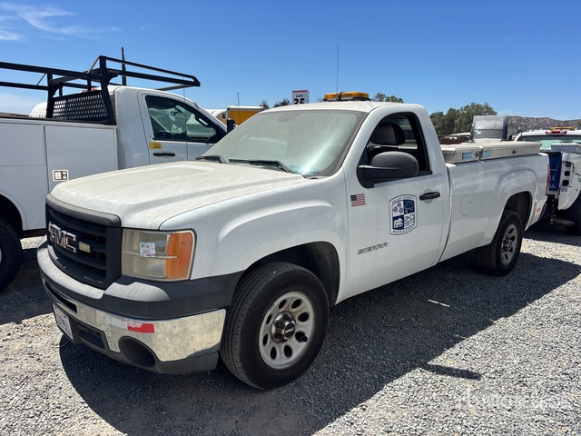 2011 GMC Sierra 1500 4x2 Pickup