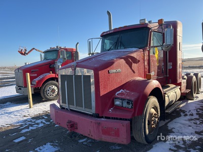 2013 Kenworth T800 T/A Sleeper Truck Tractor