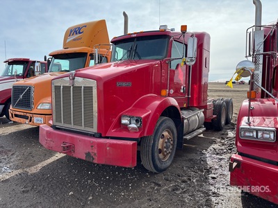 2012 Kenworth T800 6x4 T/A Sleeper Truck Tractor (Inoperable)